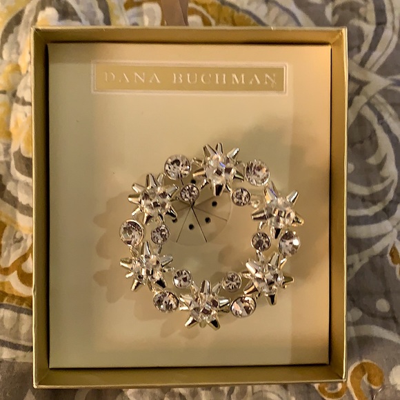 Dana Buchman Jewelry - Dana Buchman wreath brooch
